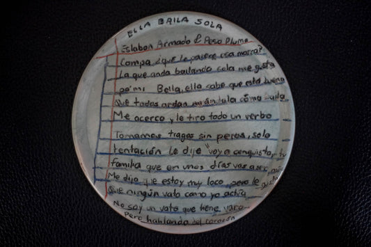 Ella Baila Sola